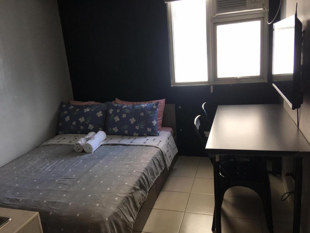Ronz Deca Hills Aparthotel Mandaluyong Ngoại thất bức ảnh